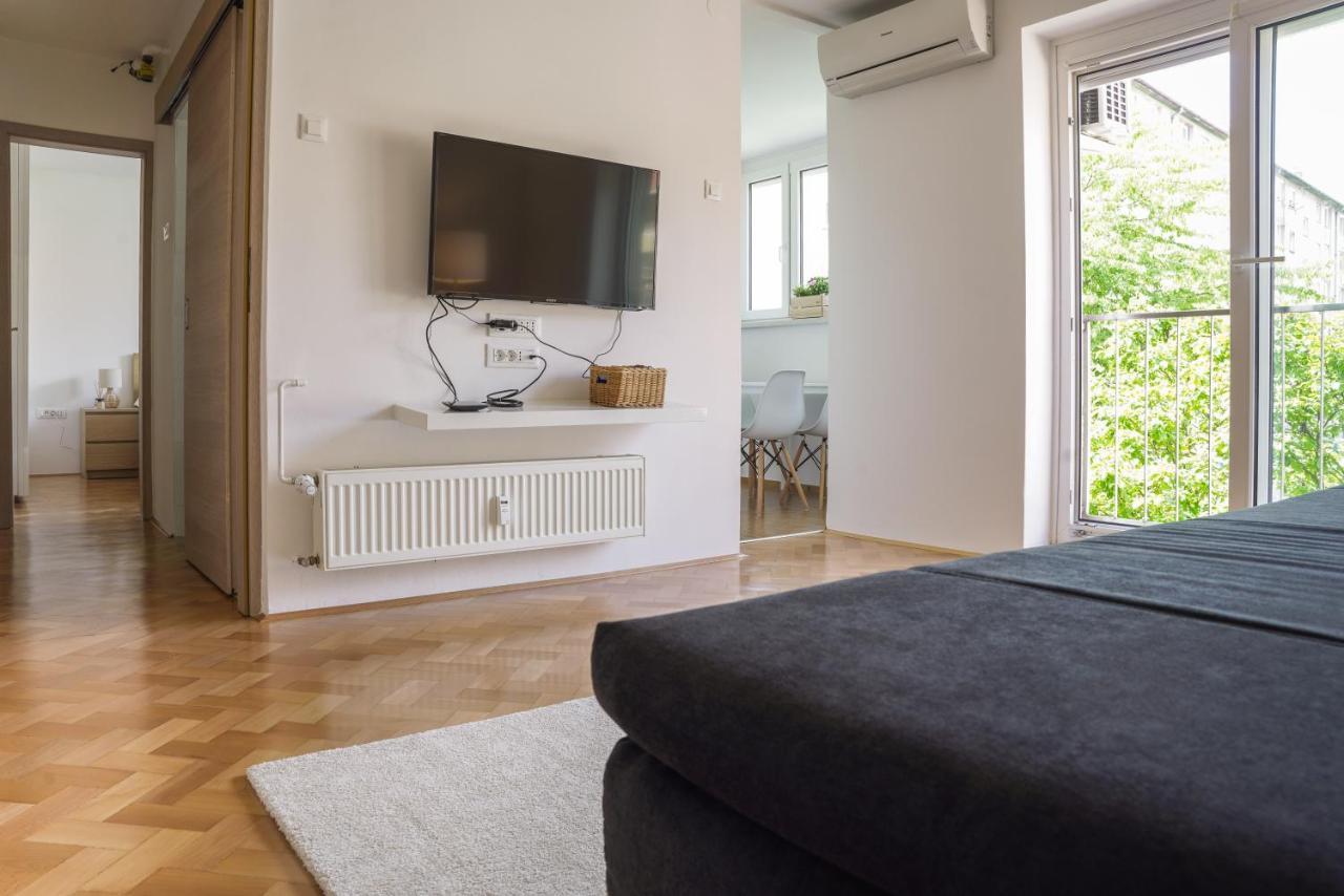 Bright Apartment リュブリャナ エクステリア 写真
